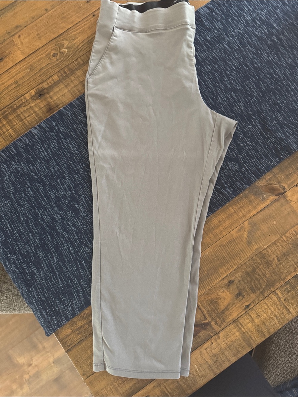 Simply Vera Vera Wang Women's Light Taupe Capris
